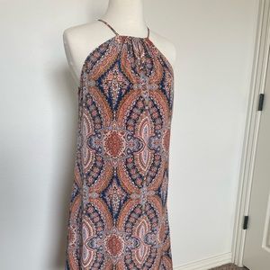 Sleeveless halter dress